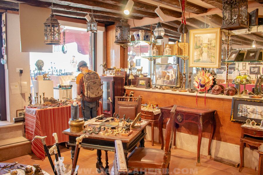 shop for artisan work in venice
