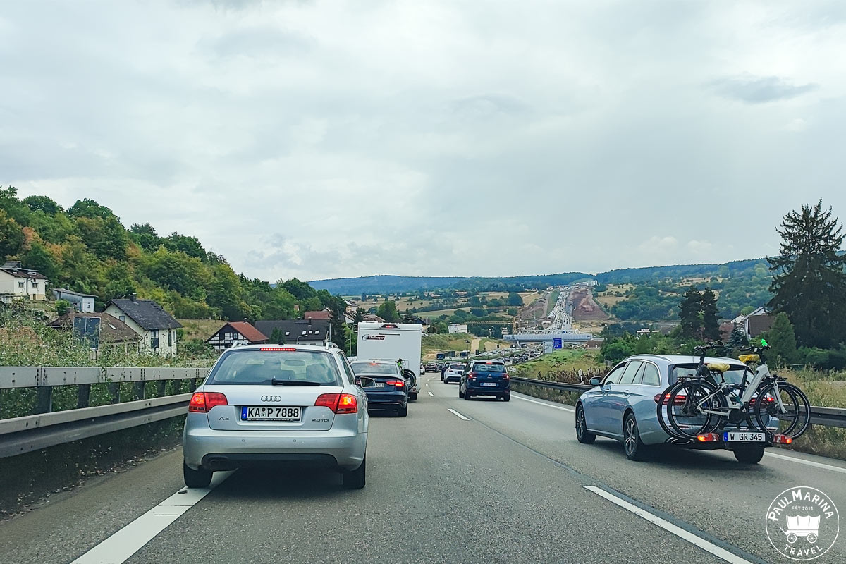 rettungsgasse autobahn Germany at traffic jam