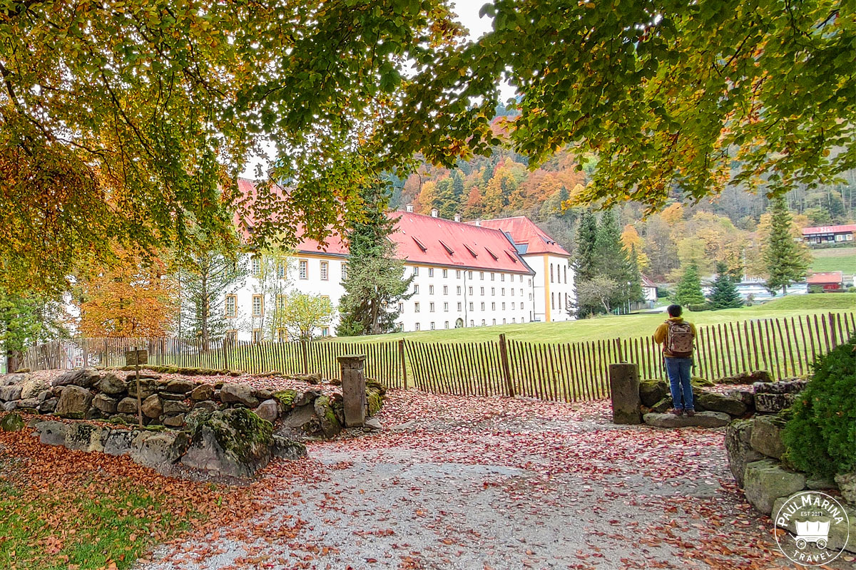 View from the Ettal gardens to the monastery building