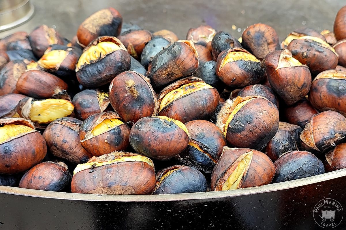 Roasted chestnuts sold at the Milano Castello gardens