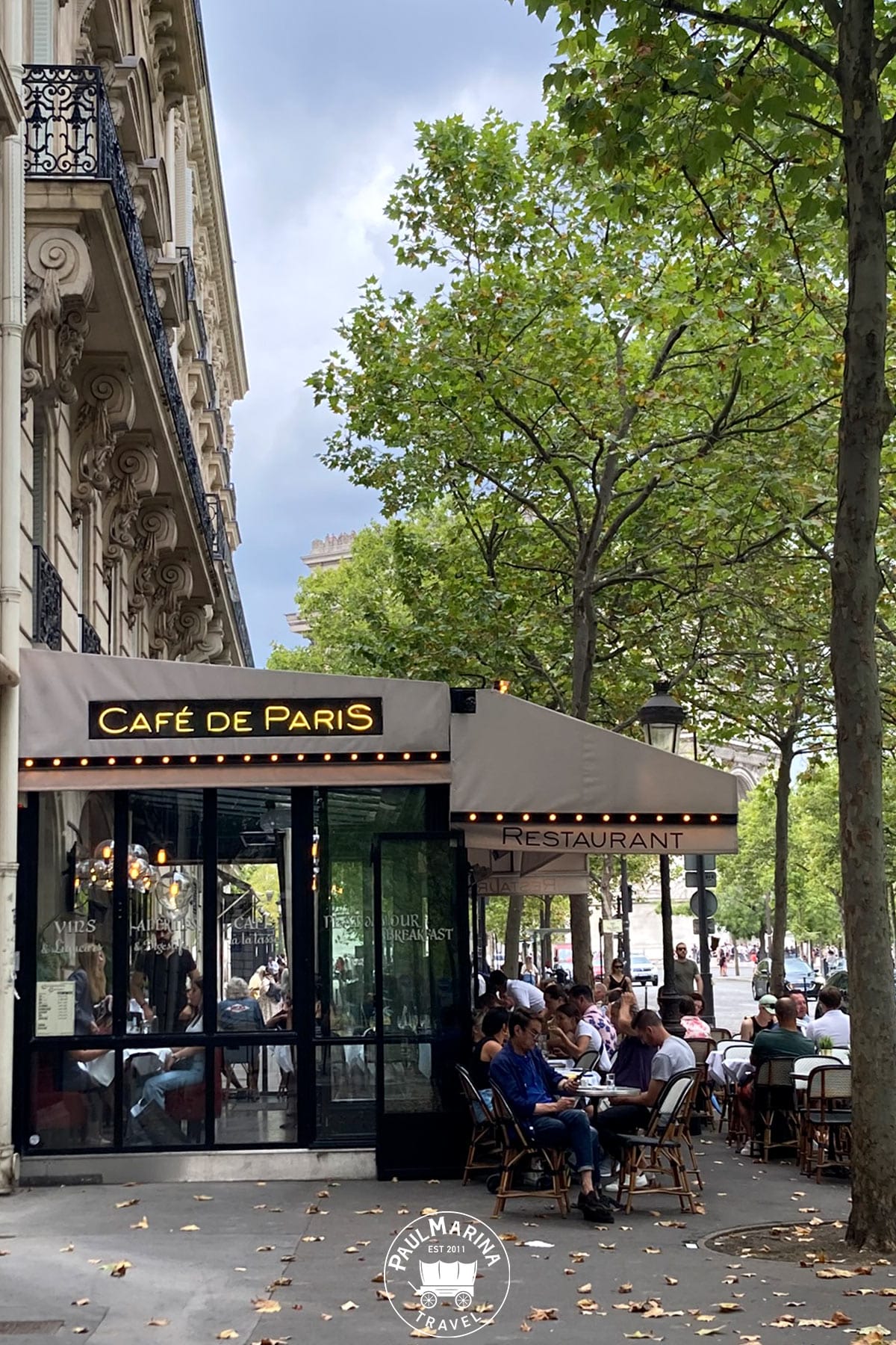 A food place near the Arc de Triomphe