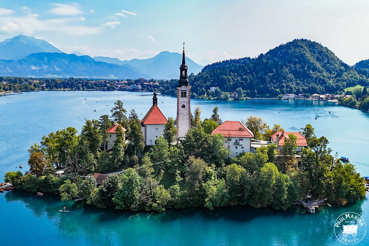 church on the island on lake bled