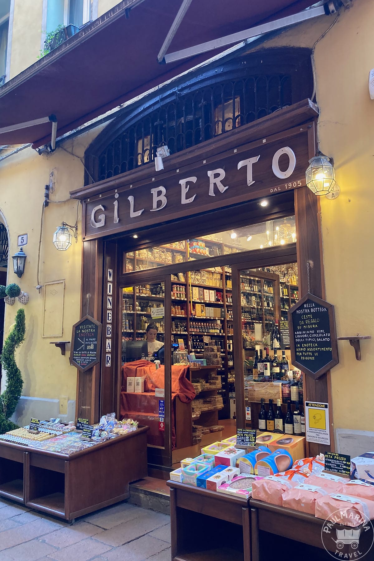 Liqueur store in Bologna